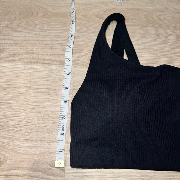 Lululemon Ribbed Nulu Asymmetrical Yoga Bra in Black - Picture 10 of 11
